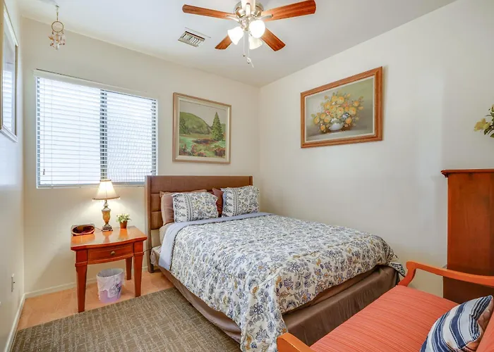 Step-free Sahuarita Retreat! Patio + Pool Access * Green Valley